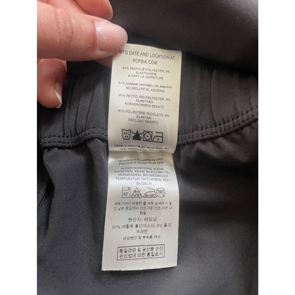 Patagonia Fleetwith Black Racerback Athletic Dress Women’s Sz Medium - Picture 11 of 12